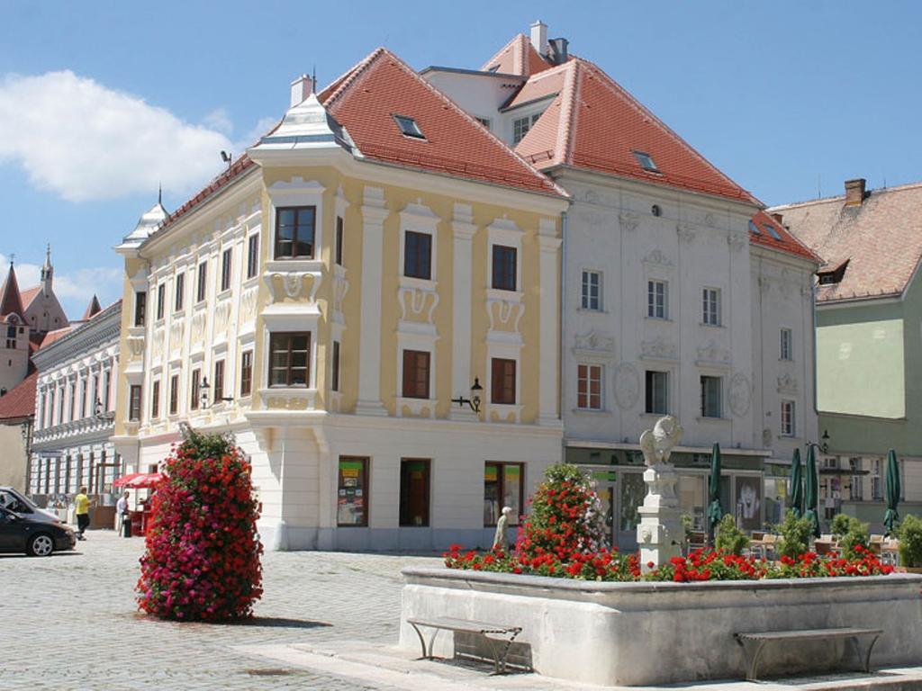 Stadthotel Eggenburg Buitenkant foto
